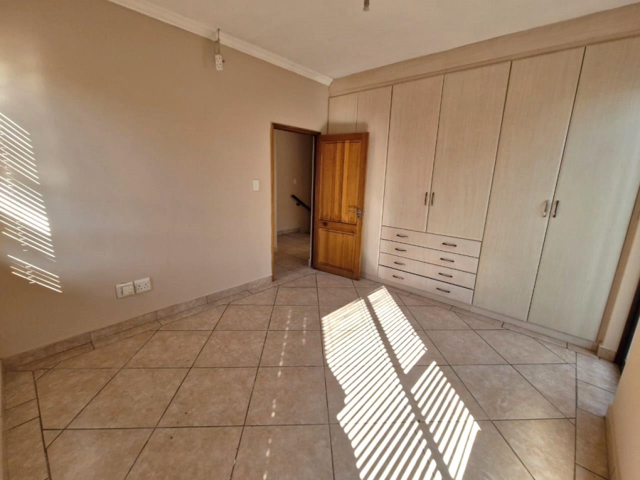 2 Bedroom Property for Sale in Xanadu Eco Park North West